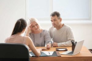 figli eredità debiti successione